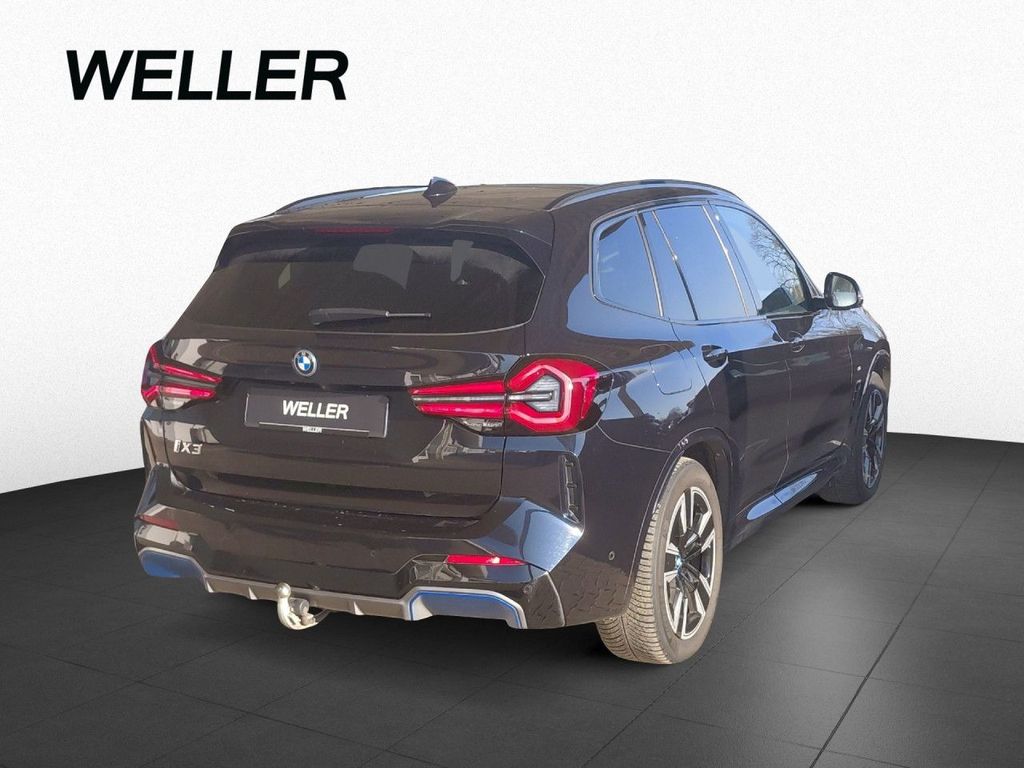 BMW iX3 2023