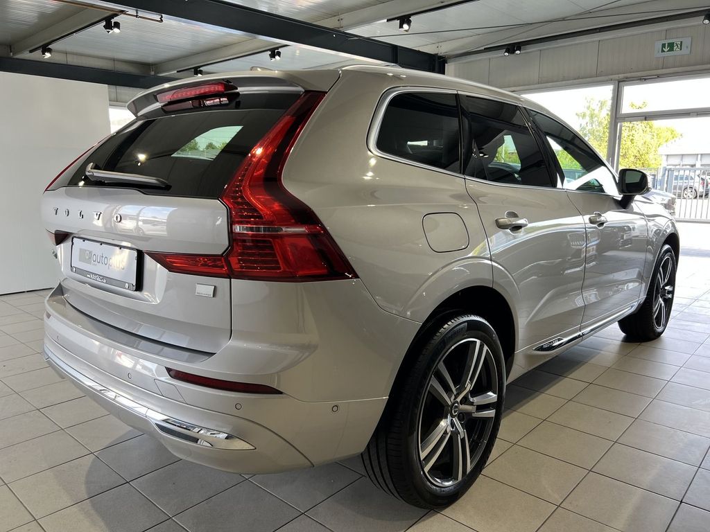 Volvo XC60 2022