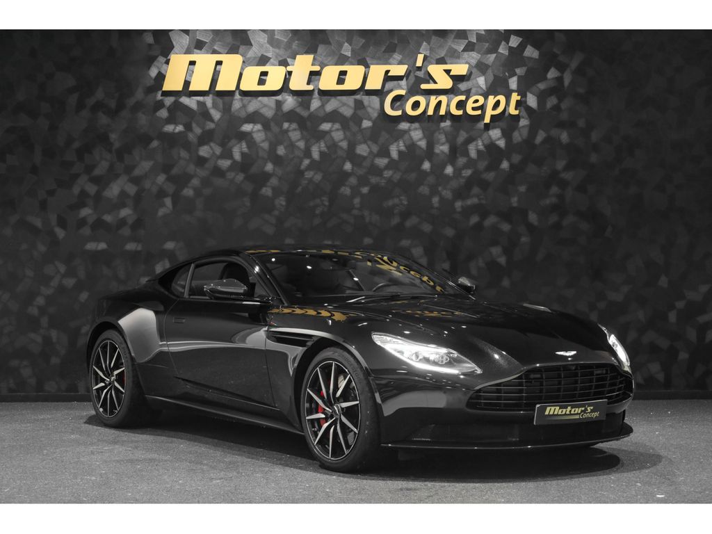 Aston Martin DB11 2018