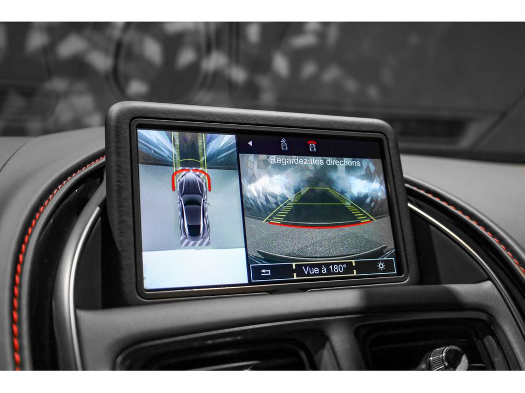 Aston Martin DB11 2018