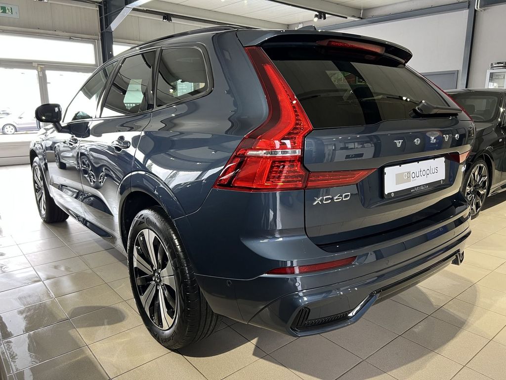 Volvo XC60 2025