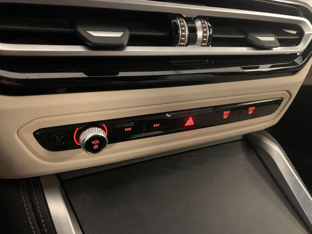 BMW i4 2023