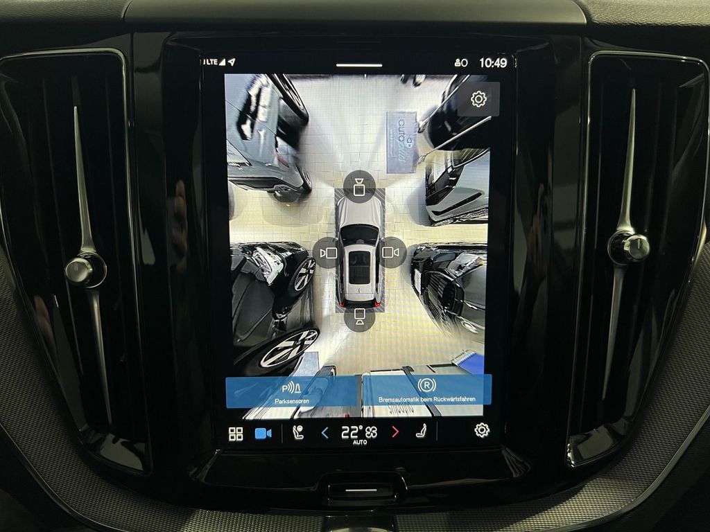 Volvo XC60 2025