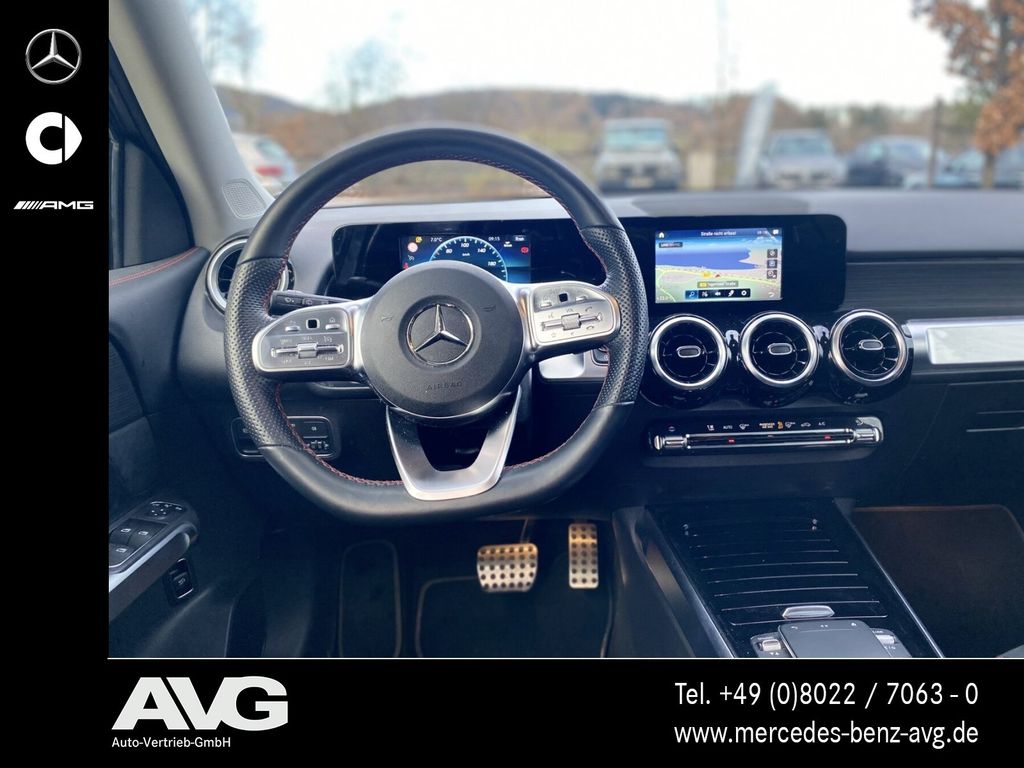 Mercedes-Benz GLB 250 2023