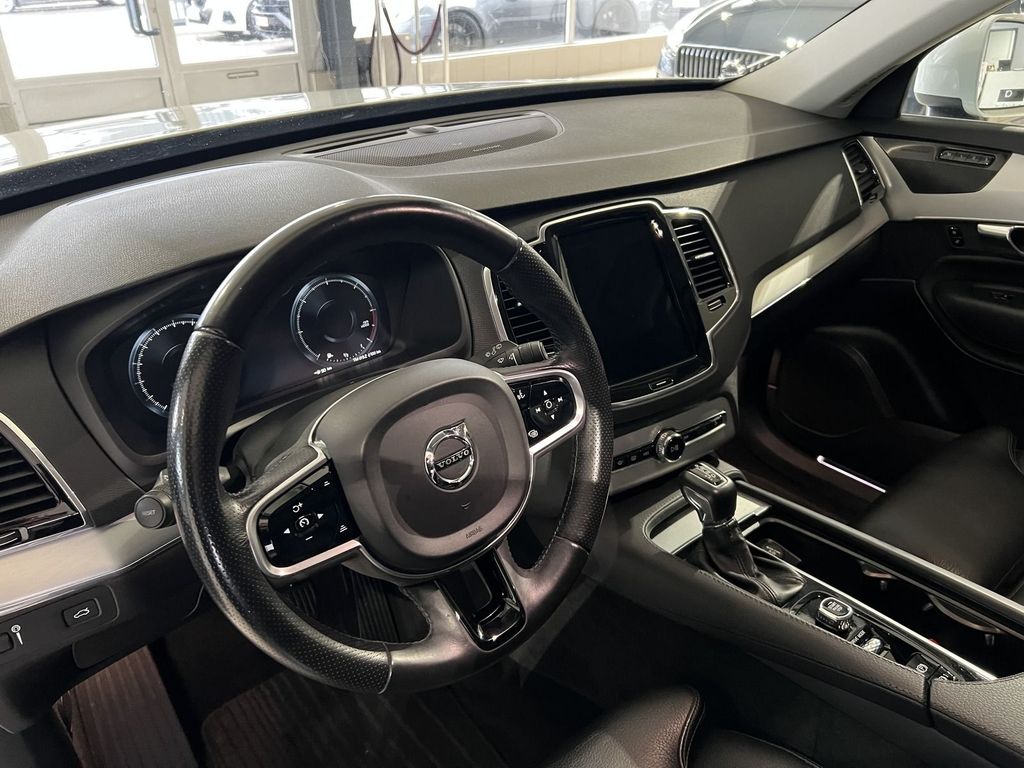 Volvo XC90 2019