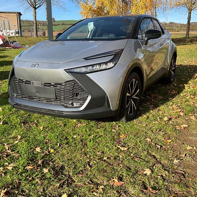 Toyota C-HR 2025