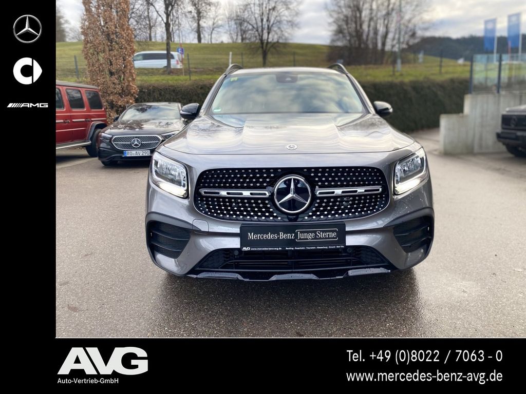Mercedes-Benz GLB 250 2023