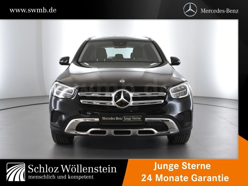Mercedes-Benz GLC 300 2021
