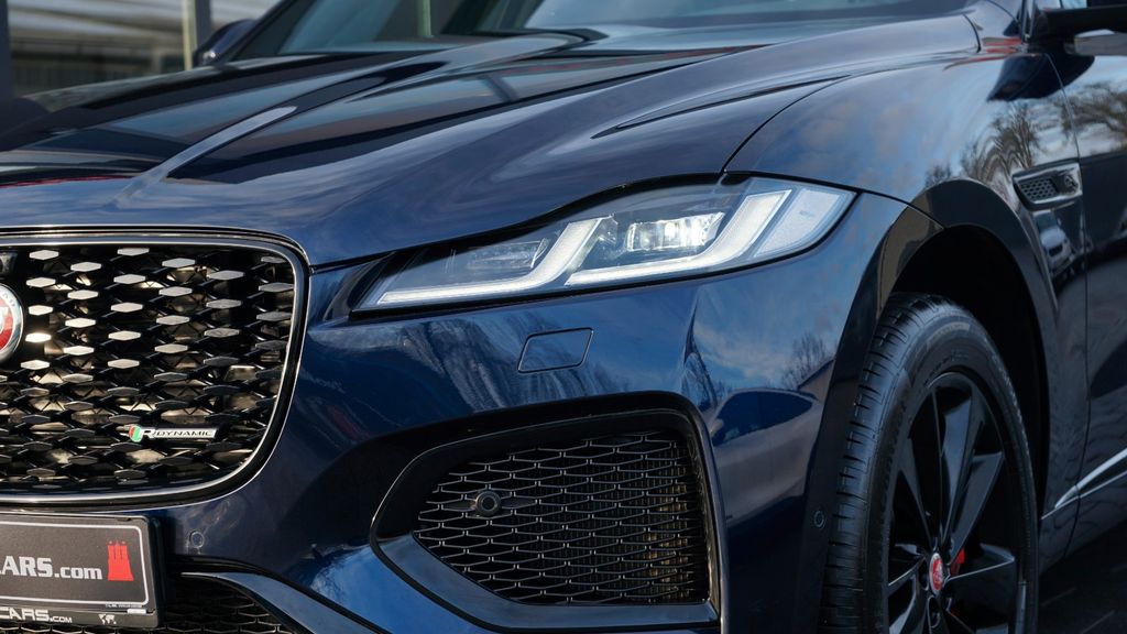 Jaguar F-Pace 2021