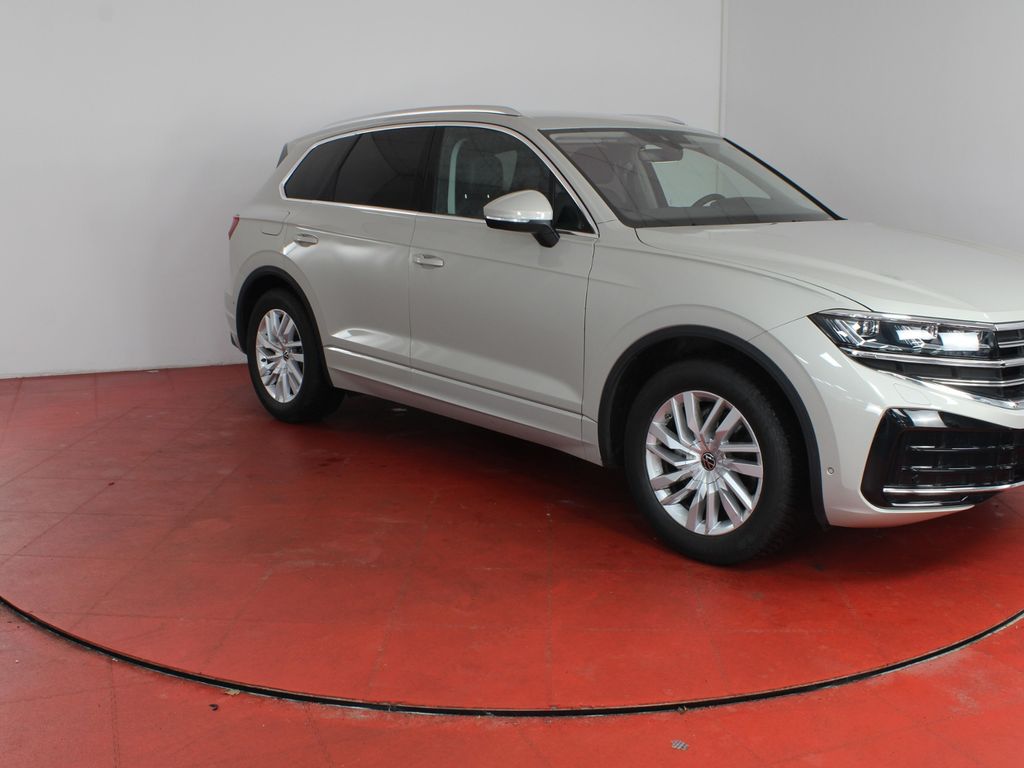 Volkswagen Touareg 2025