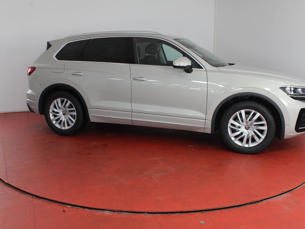 Volkswagen Touareg 2025
