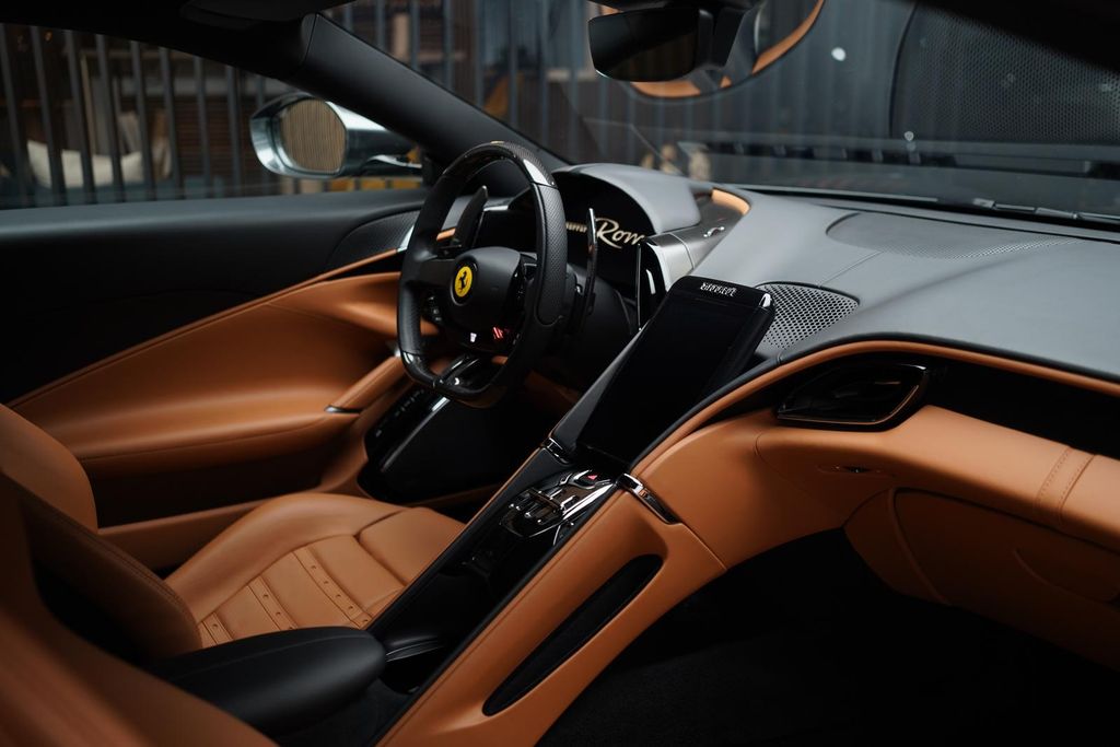Ferrari Roma 2024