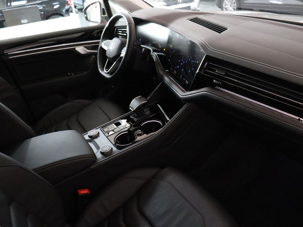 Volkswagen Touareg 2025