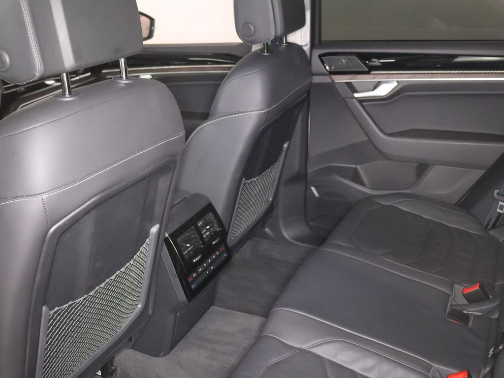 Volkswagen Touareg 2025