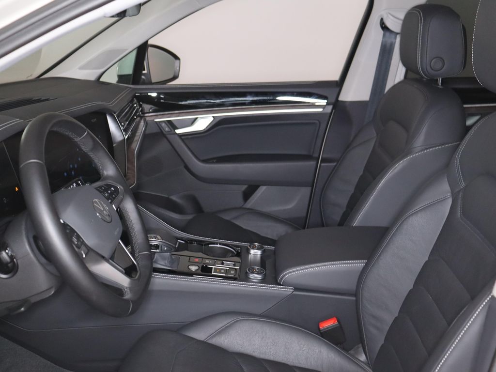 Volkswagen Touareg 2025