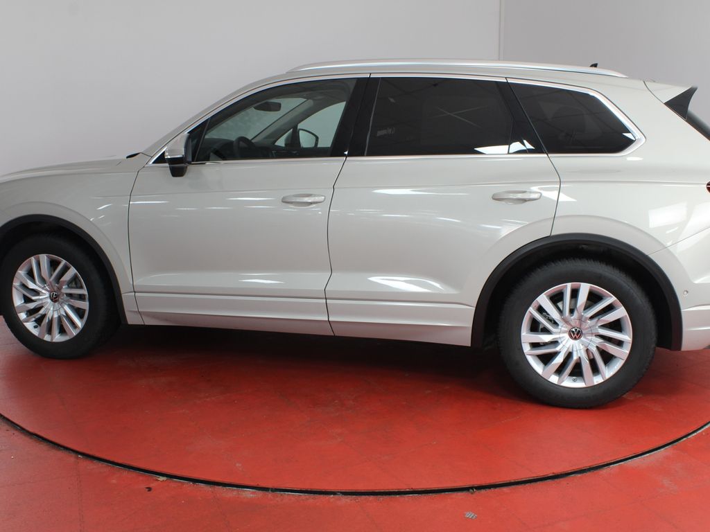 Volkswagen Touareg 2025