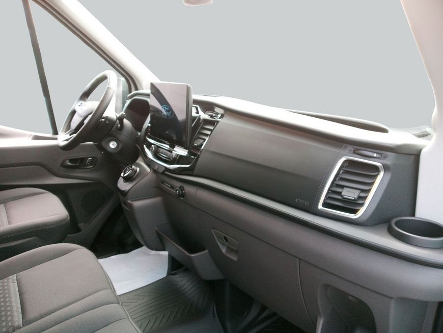 Ford Transit 2025