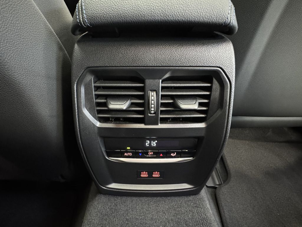 BMW i4 2025