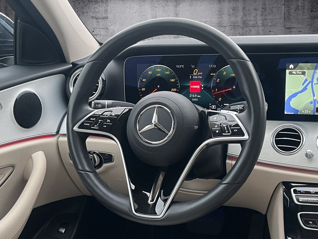 Mercedes-Benz E 300 2023