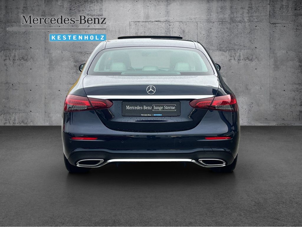 Mercedes-Benz E 300 2023