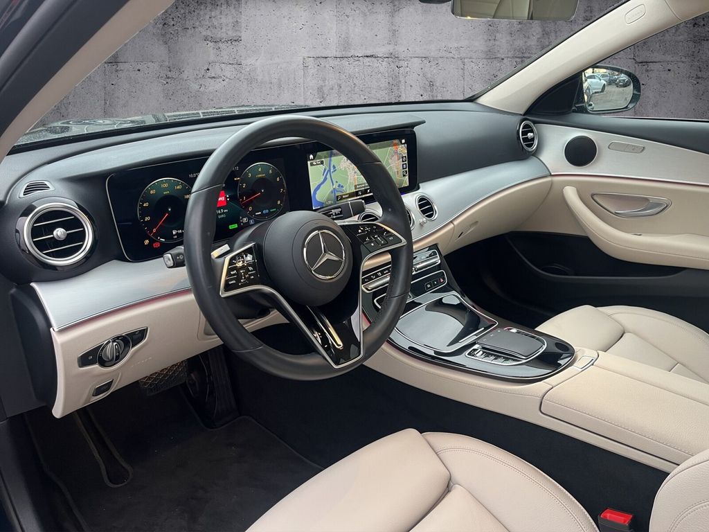 Mercedes-Benz E 300 2023