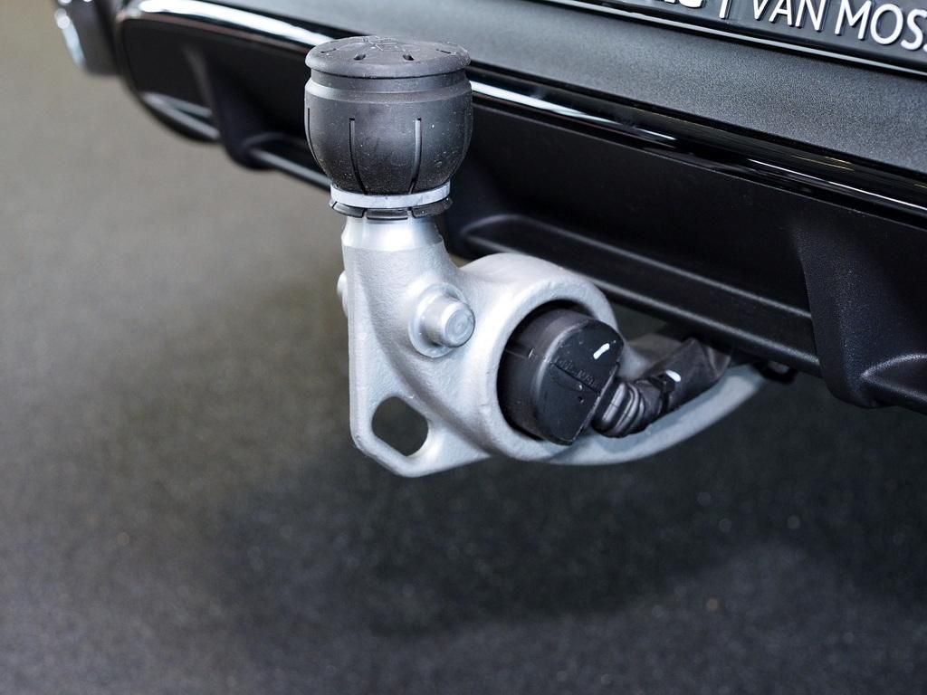 Mercedes-Benz CLE 180 2025