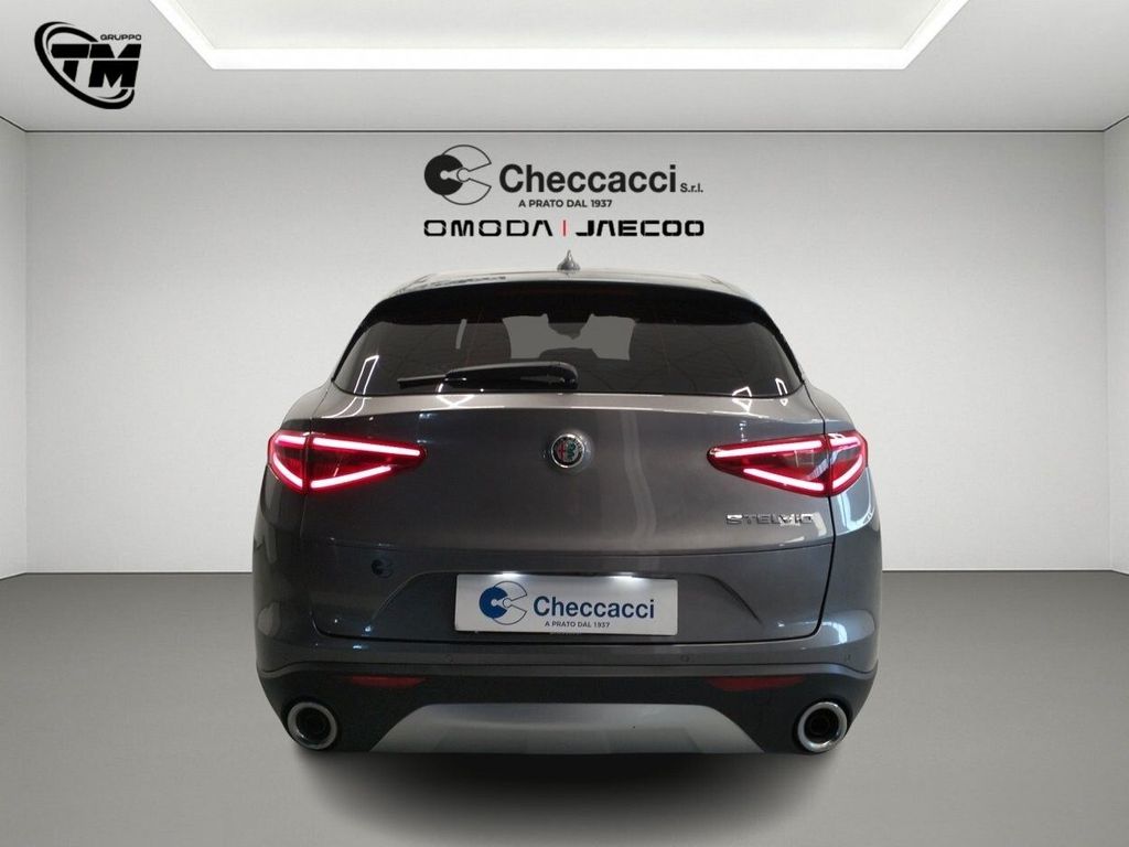 Alfa Romeo Stelvio 2018