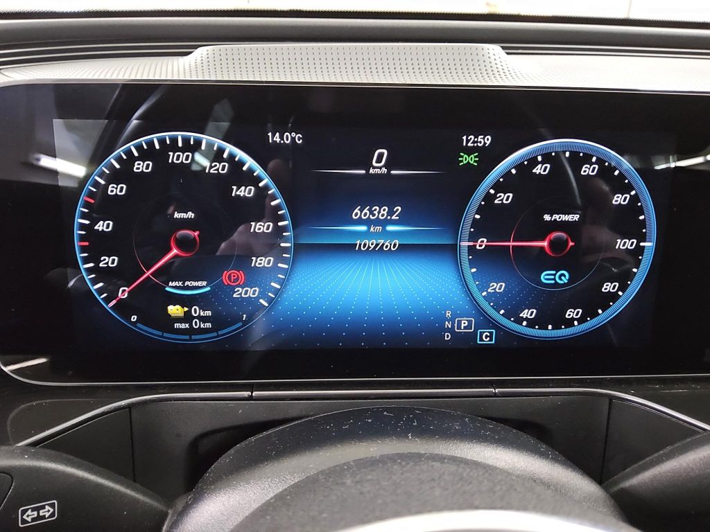 Mercedes-Benz EQC 2021