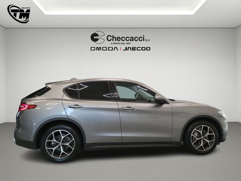 Alfa Romeo Stelvio 2018