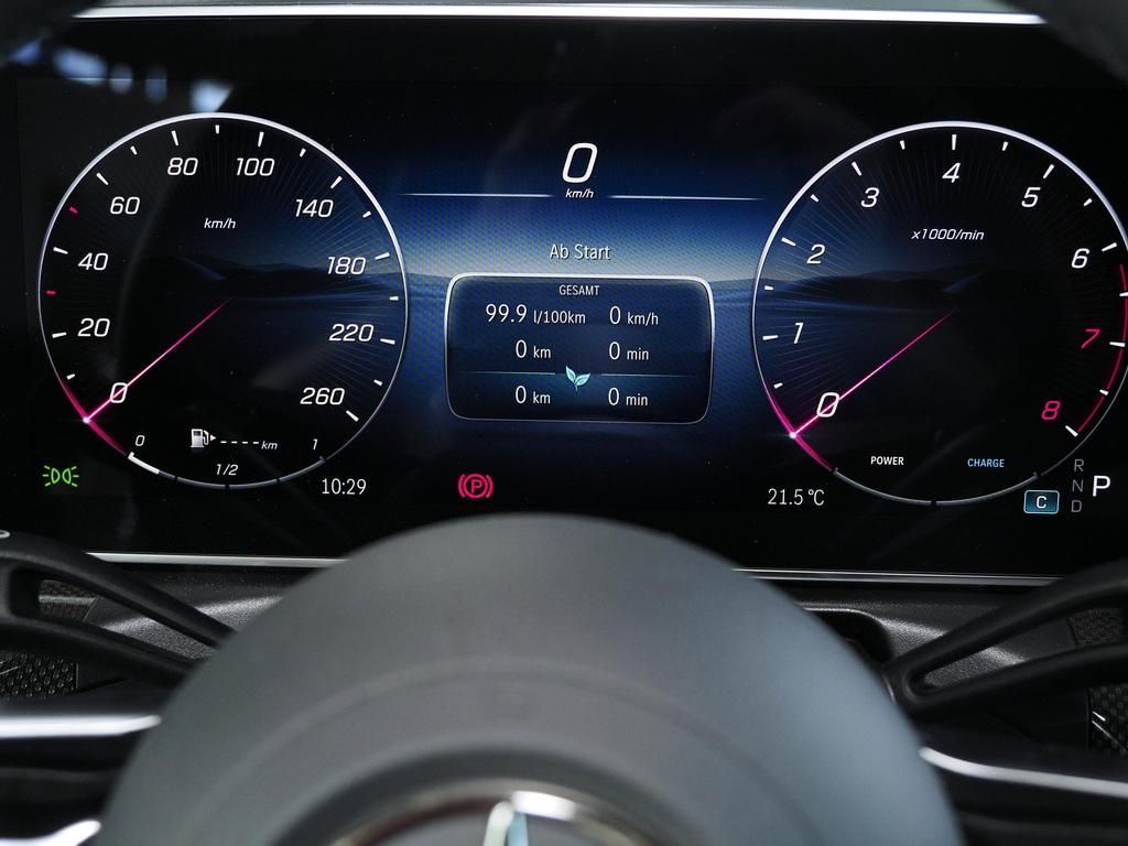 Mercedes-Benz CLE 180 2025