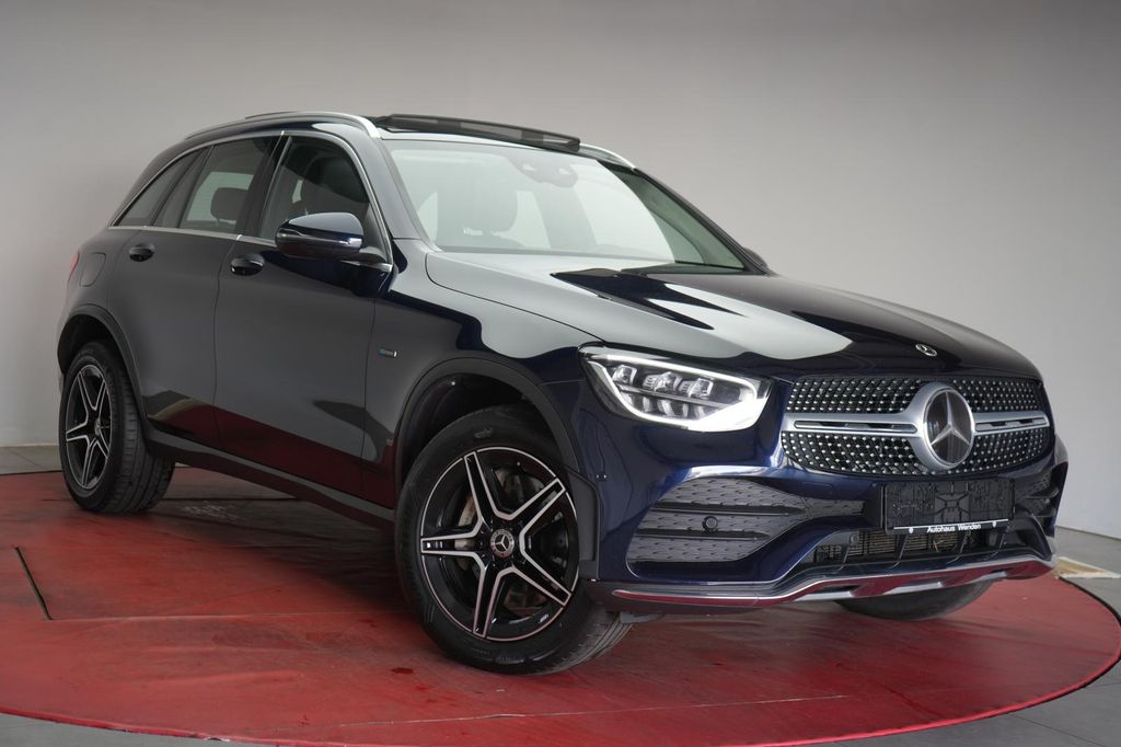 Mercedes-Benz GLC 300 2021