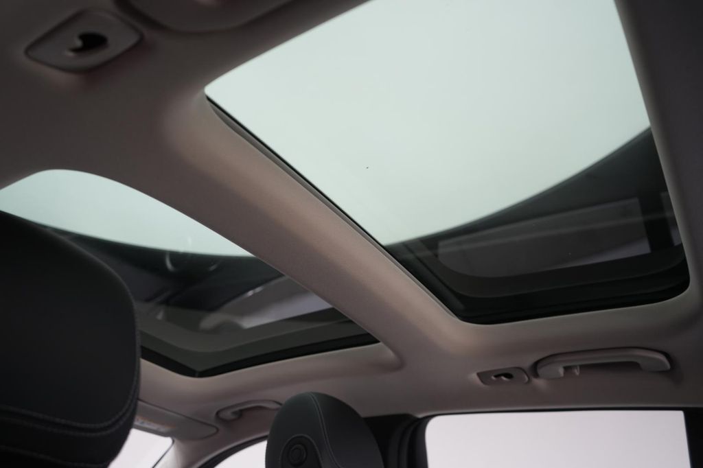 Mercedes-Benz GLC 300 2021