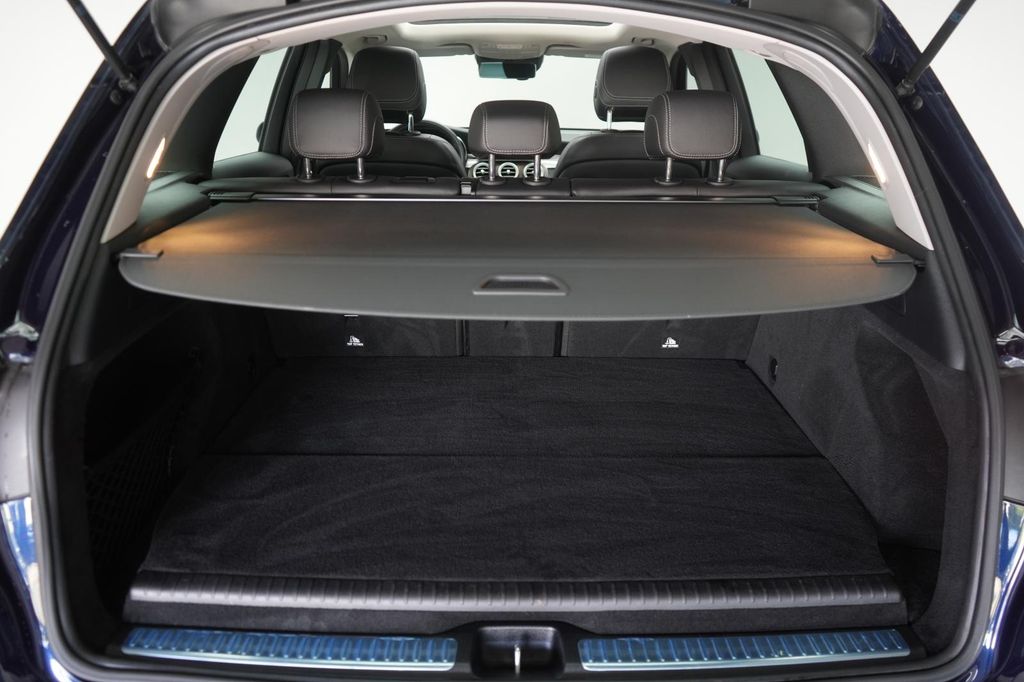 Mercedes-Benz GLC 300 2021
