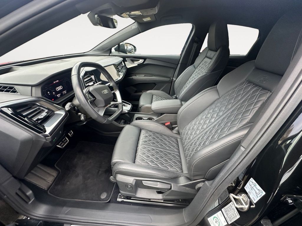Audi Q4 e-tron 2023