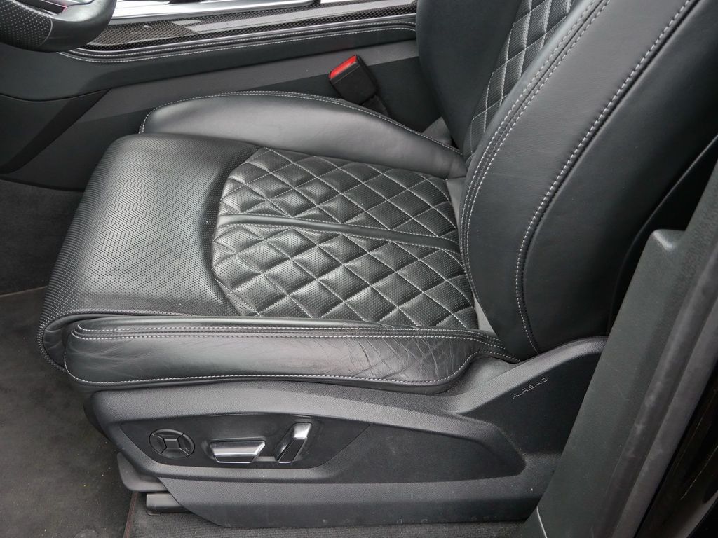 Audi SQ7 2022