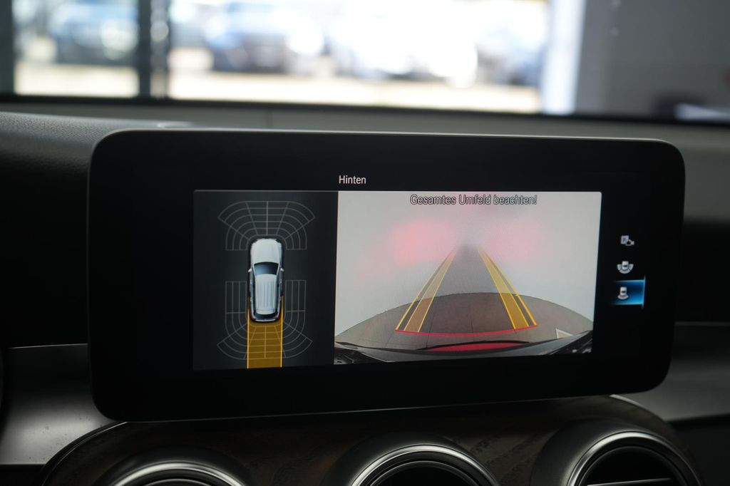 Mercedes-Benz GLC 300 2021