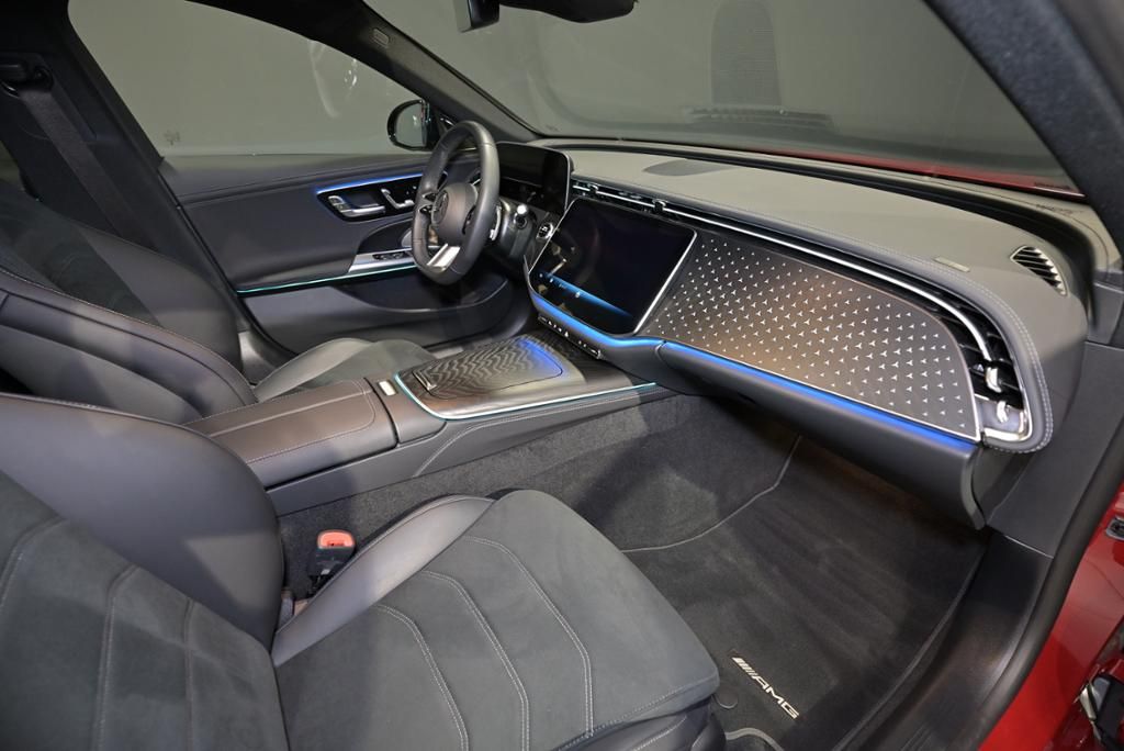 Mercedes-Benz E 300 2024