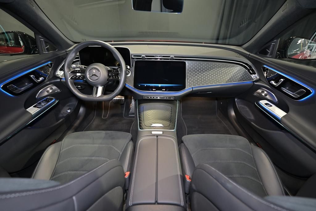 Mercedes-Benz E 300 2024