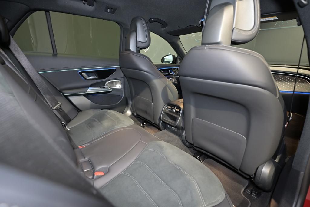 Mercedes-Benz E 300 2024