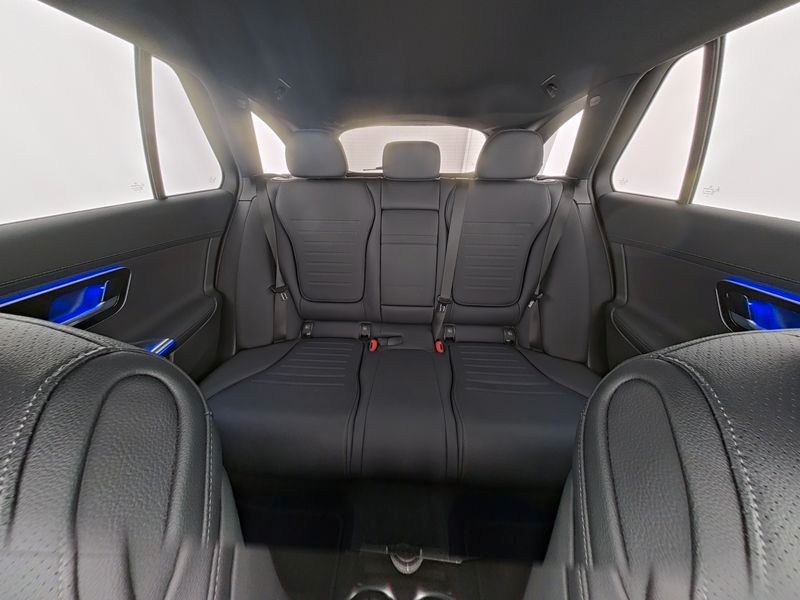 Mercedes-Benz C 300 2024