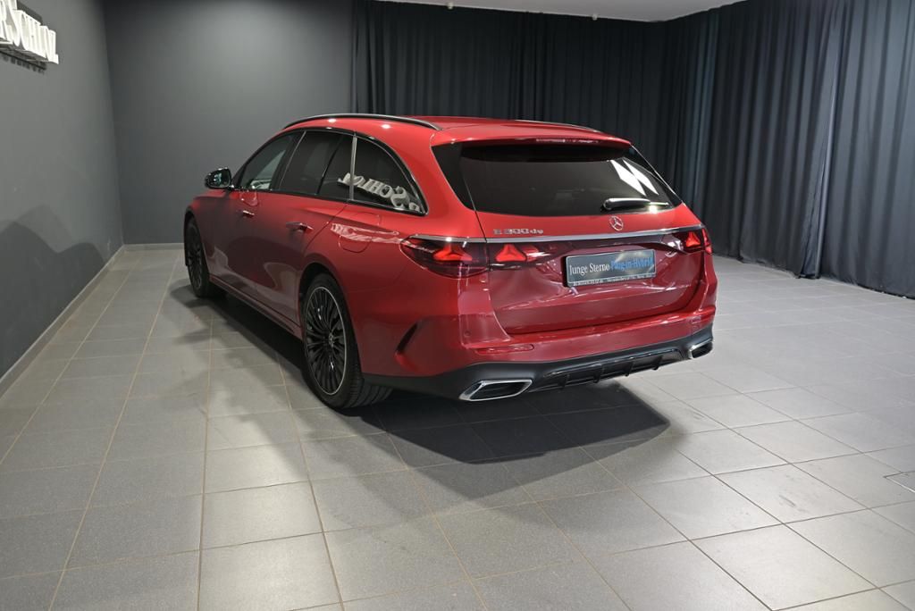 Mercedes-Benz E 300 2024