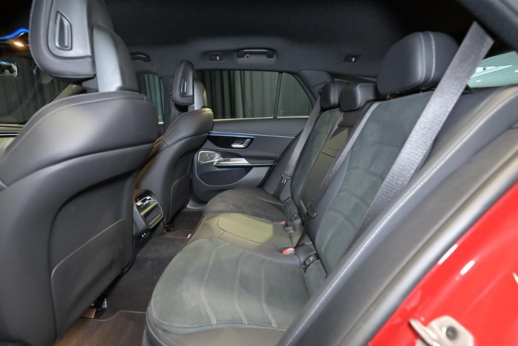 Mercedes-Benz E 300 2024