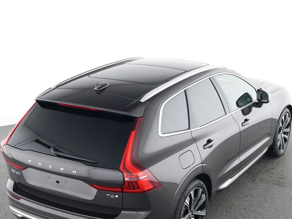 Volvo XC60 2025