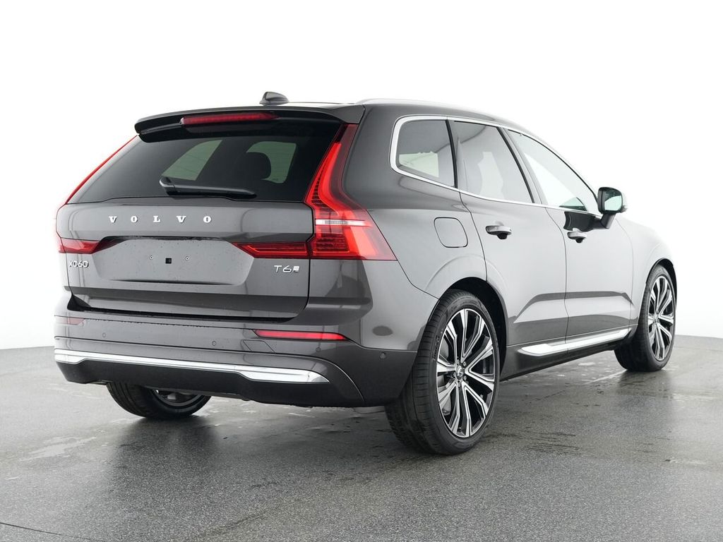 Volvo XC60 2025