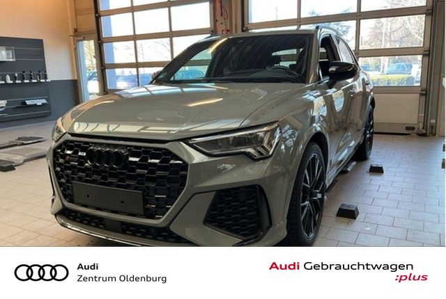 Audi RSQ3 2022