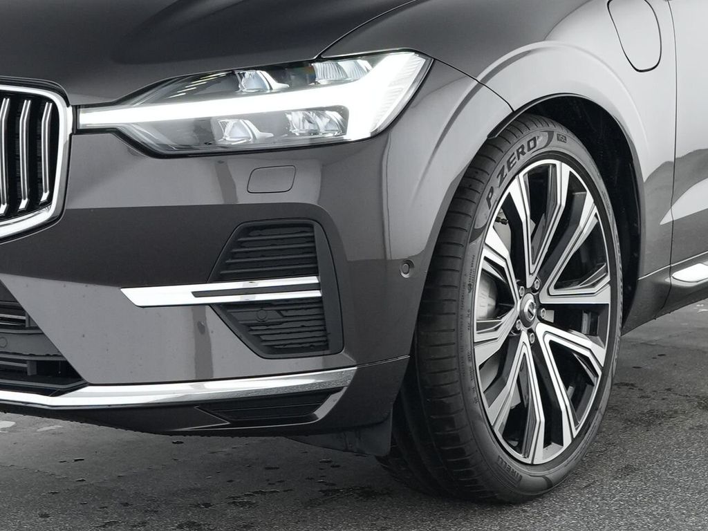 Volvo XC60 2025