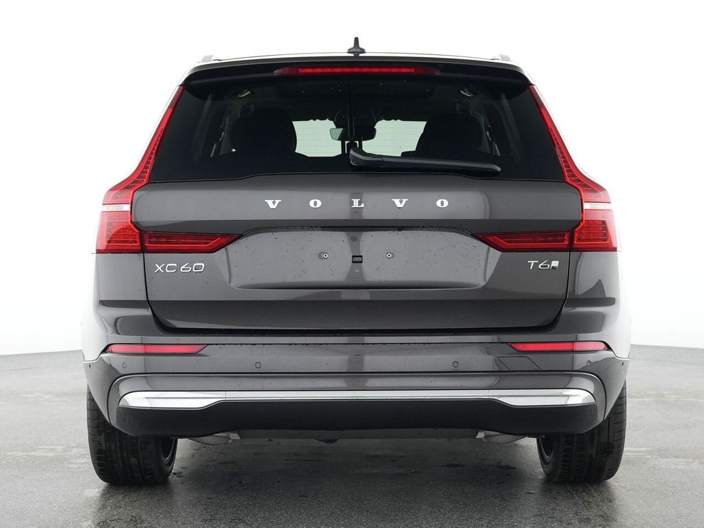 Volvo XC60 2025