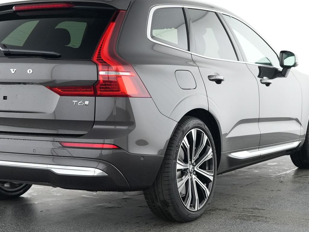 Volvo XC60 2025