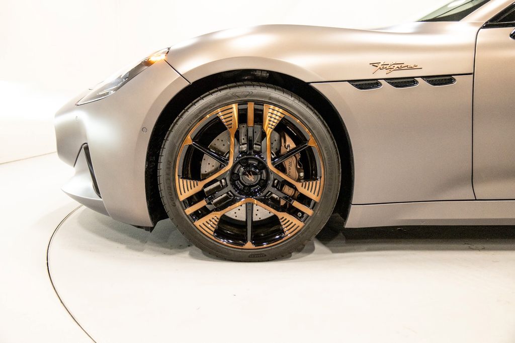 Maserati Granturismo 2025