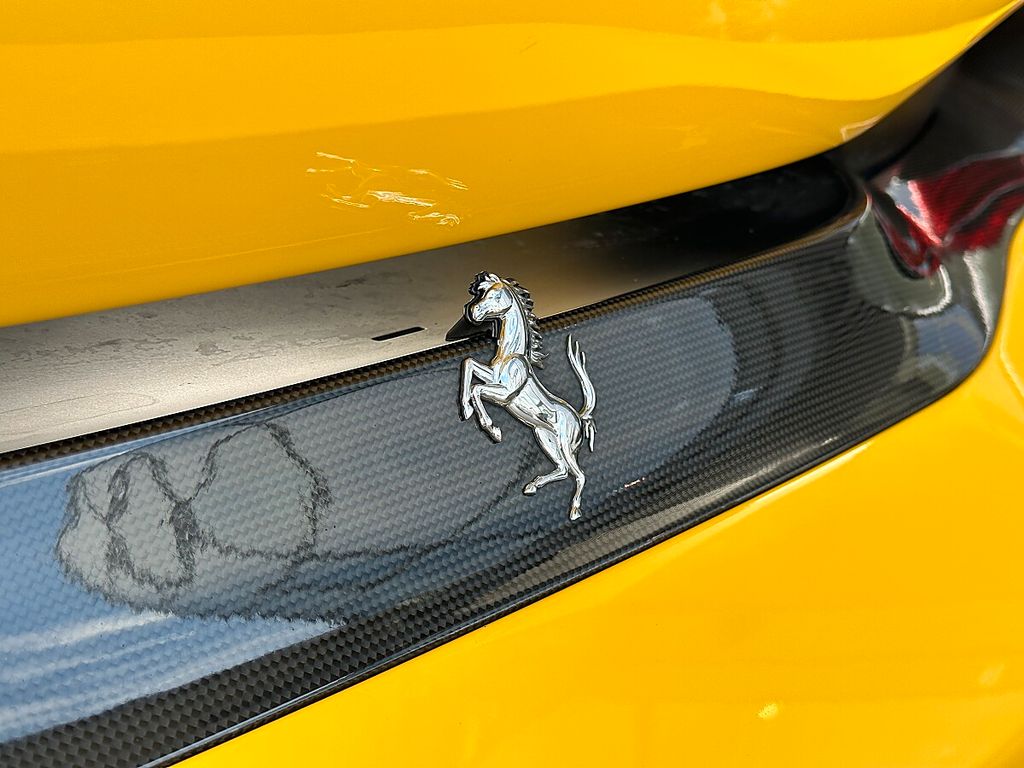 Ferrari 488 GTB 2020